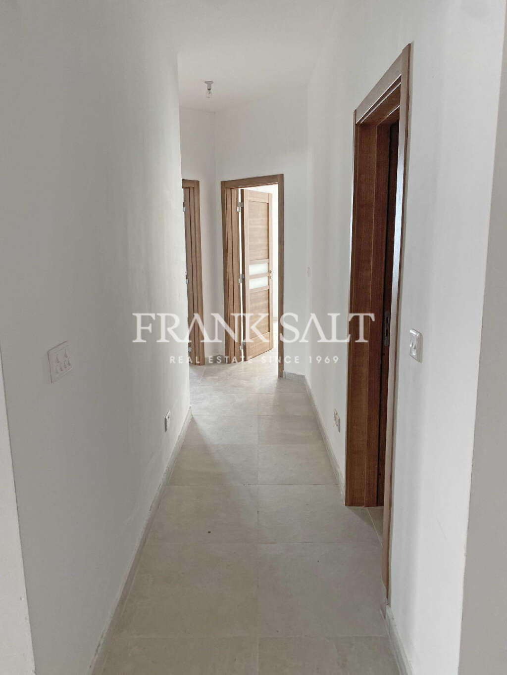3 Bed, ApartmentFor Sale, Qawra, Malta