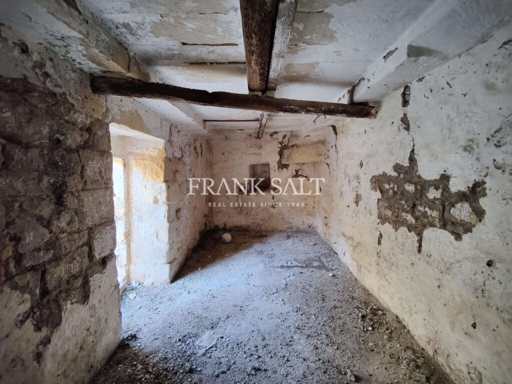 HouseFor Sale, Zebbug, Malta