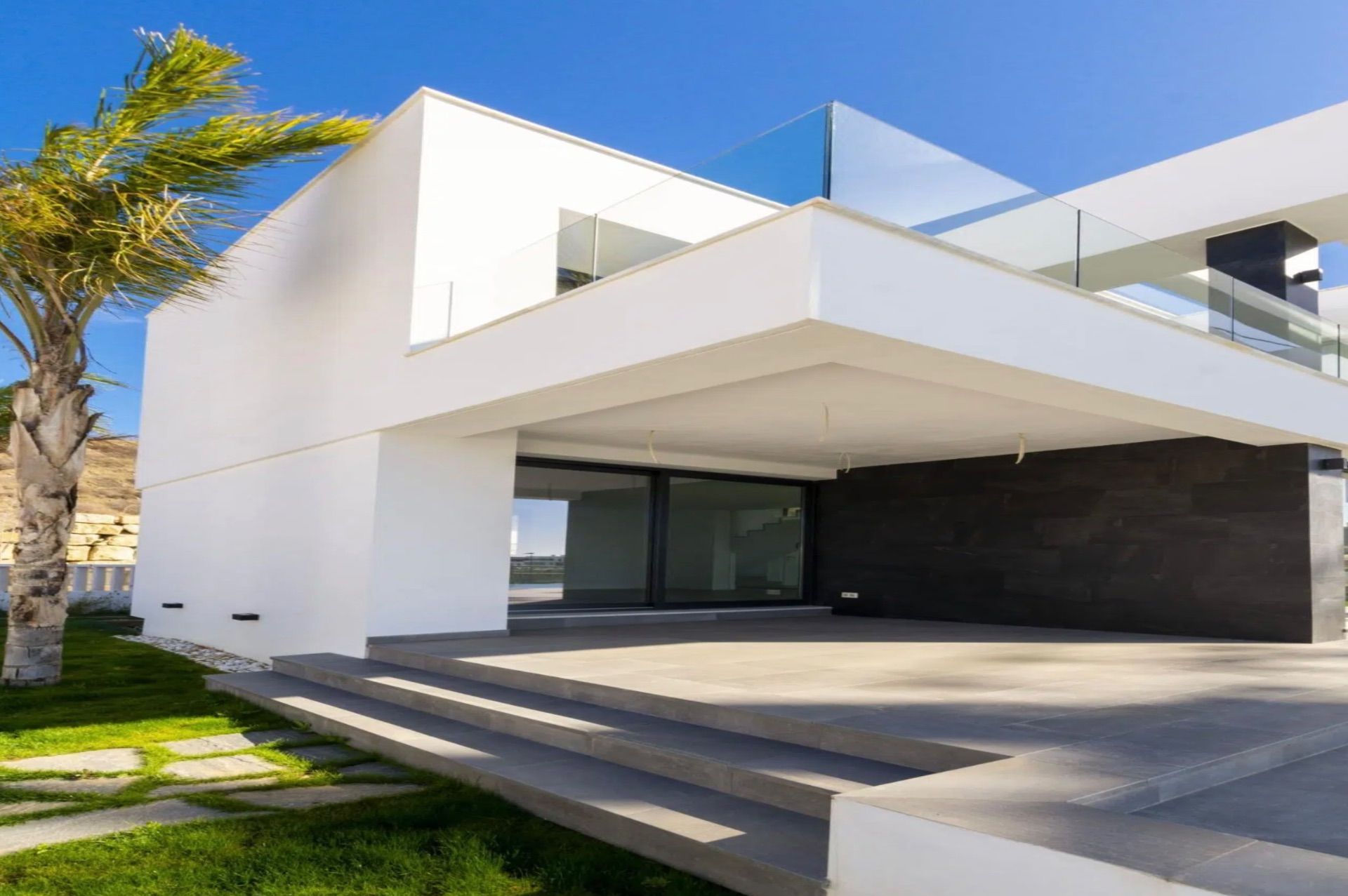 4 Bed, 3 Bath, HouseFor Sale, Malaga city, Malaga, 29000 4 Bed, 3 Bath, HouseFor Sale, Malaga city, Malaga, 29000