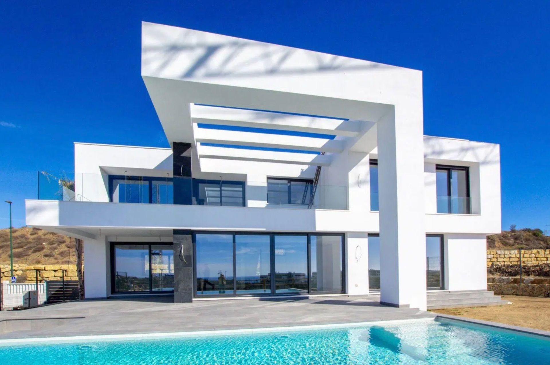 4 Bed, 3 Bath, HouseFor Sale, Malaga city, Malaga, 29000 4 Bed, 3 Bath, HouseFor Sale, Malaga city, Malaga, 29000