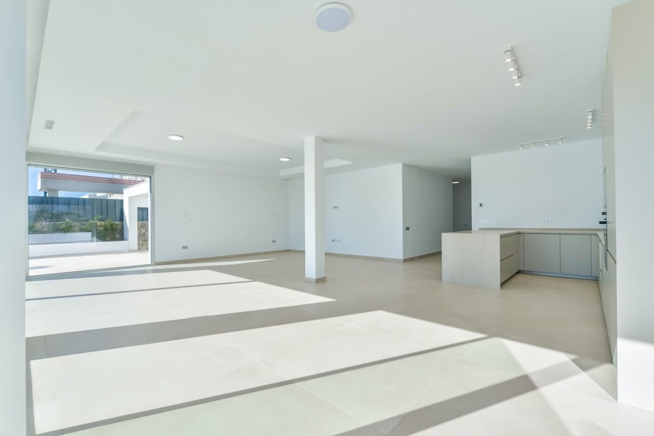 Finestrat, Alicante, 4 Bedrooms Bedrooms, ,For Sale,LUX0156 - OPF