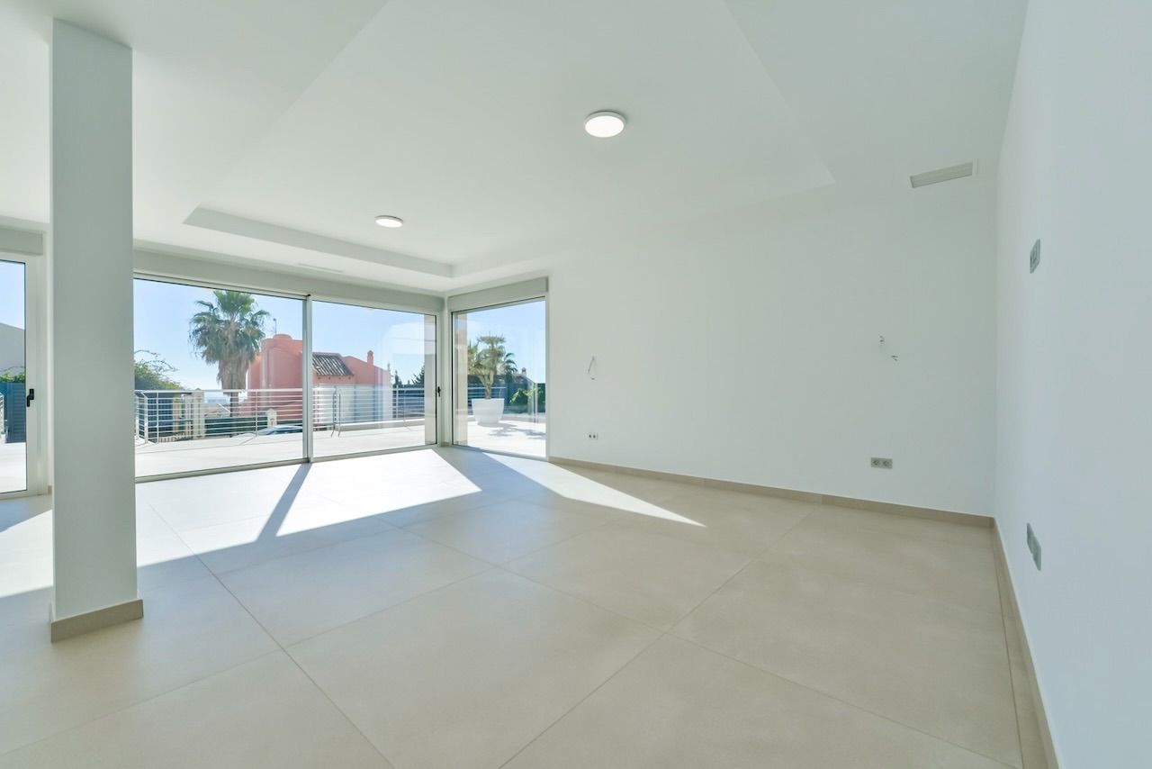 Finestrat, Alicante, 4 Bedrooms Bedrooms, ,For Sale,LUX0156 - OPF
