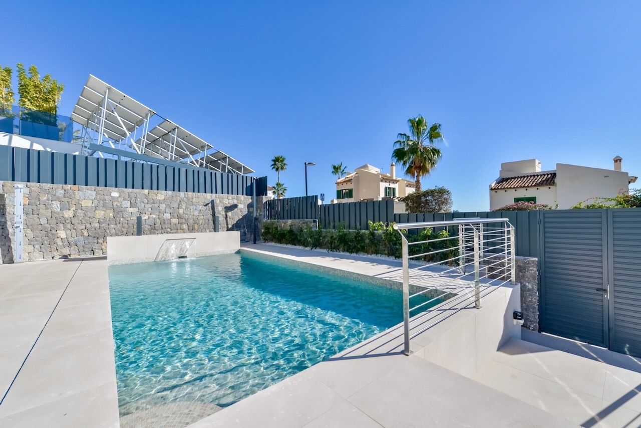 Finestrat, Alicante, 4 Bedrooms Bedrooms, ,For Sale,LUX0156 - OPF