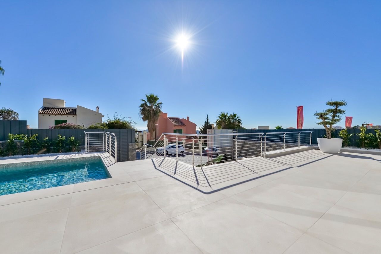 Finestrat, Alicante, 4 Bedrooms Bedrooms, ,For Sale,LUX0156 - OPF