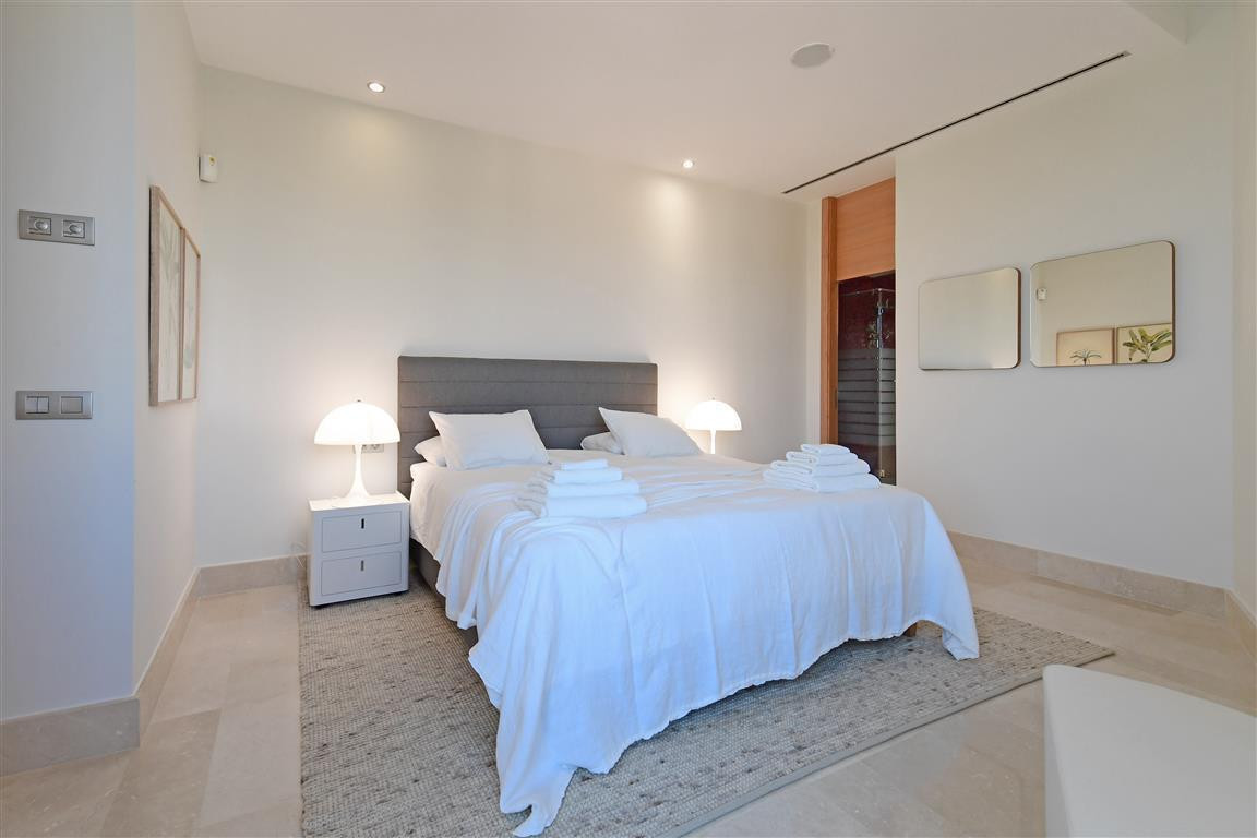 7 Bed, 6 Bath, HouseFor Sale, Nueva Andalucia, Malaga