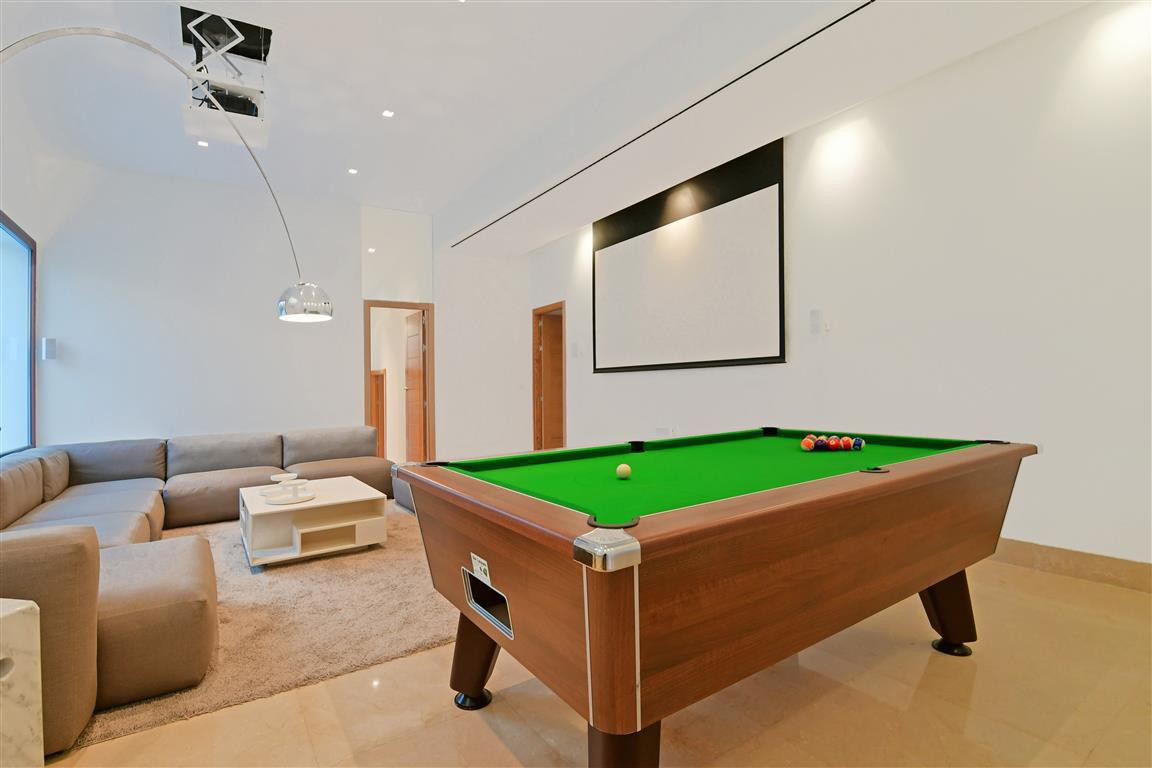 7 Bed, 6 Bath, HouseFor Sale, Nueva Andalucia, Malaga