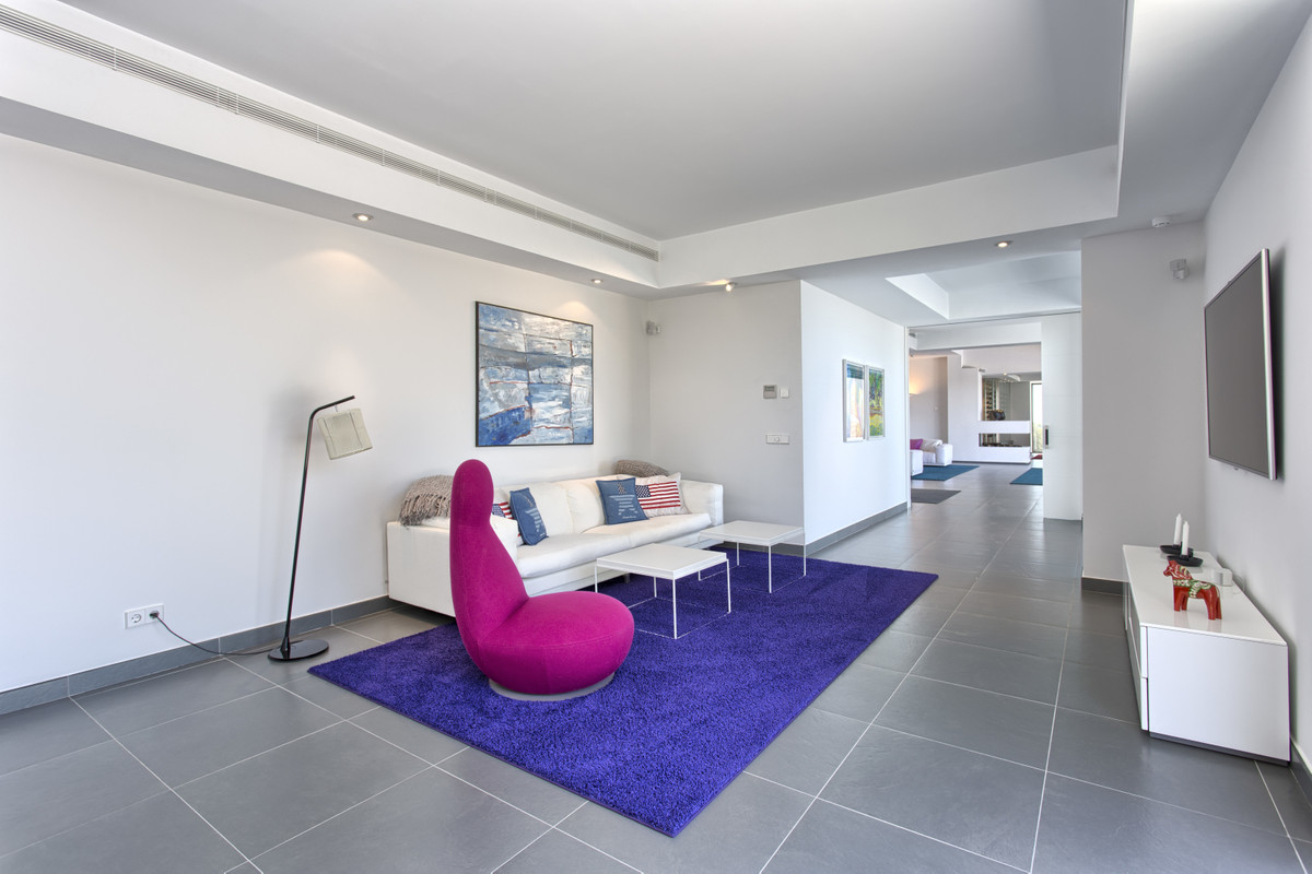 5 Bed, 5 Bath, HouseFor Sale, Los Flamingos, Malaga