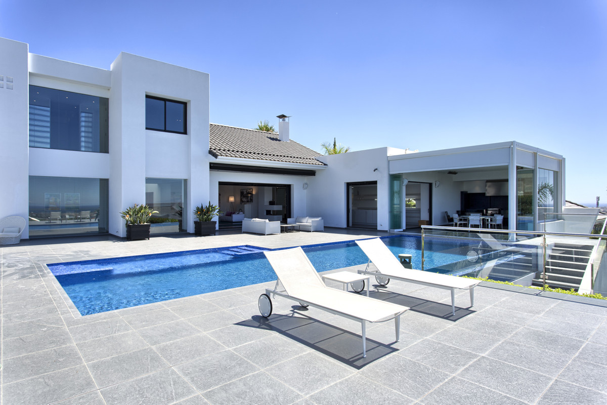 5 Bed, 5 Bath, HouseFor Sale, Los Flamingos, Malaga