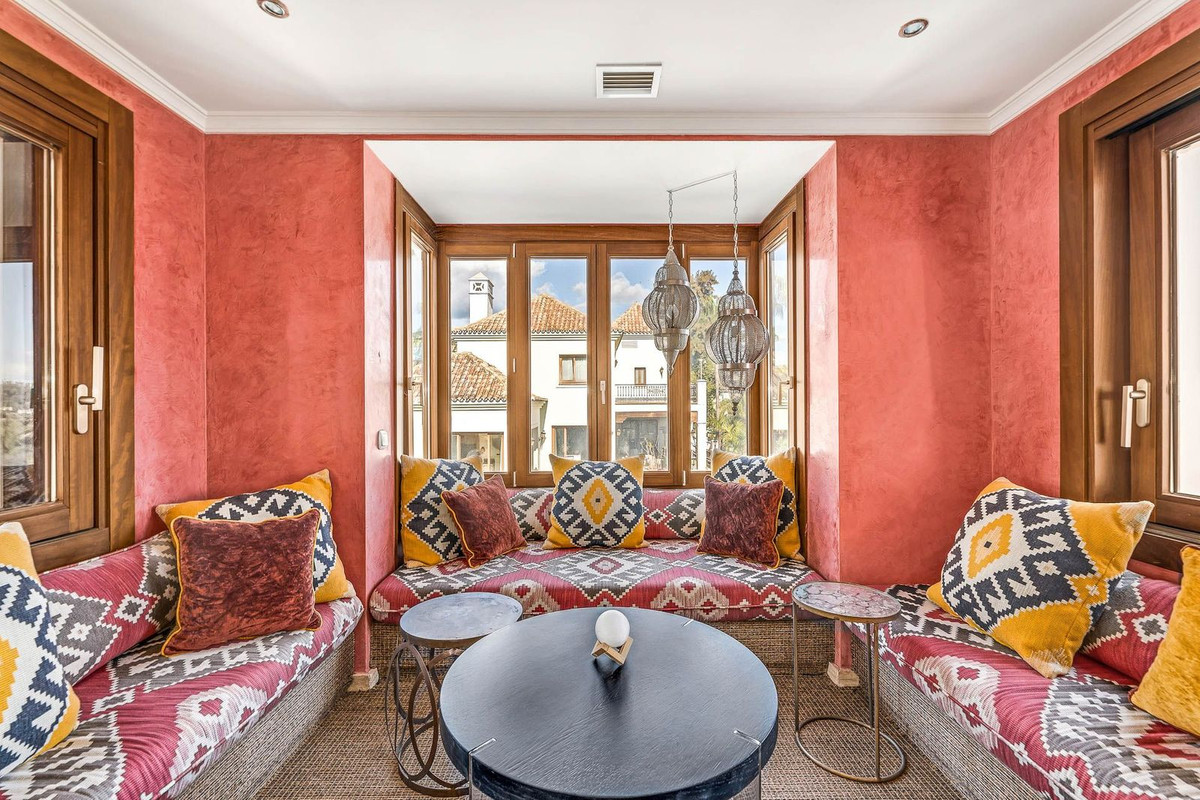 16 Bed, 16 Bath, HouseFor Sale, Benahavis, Malaga