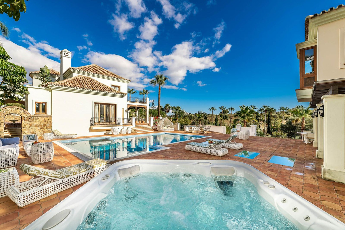 16 Bed, 16 Bath, HouseFor Sale, Benahavis, Malaga