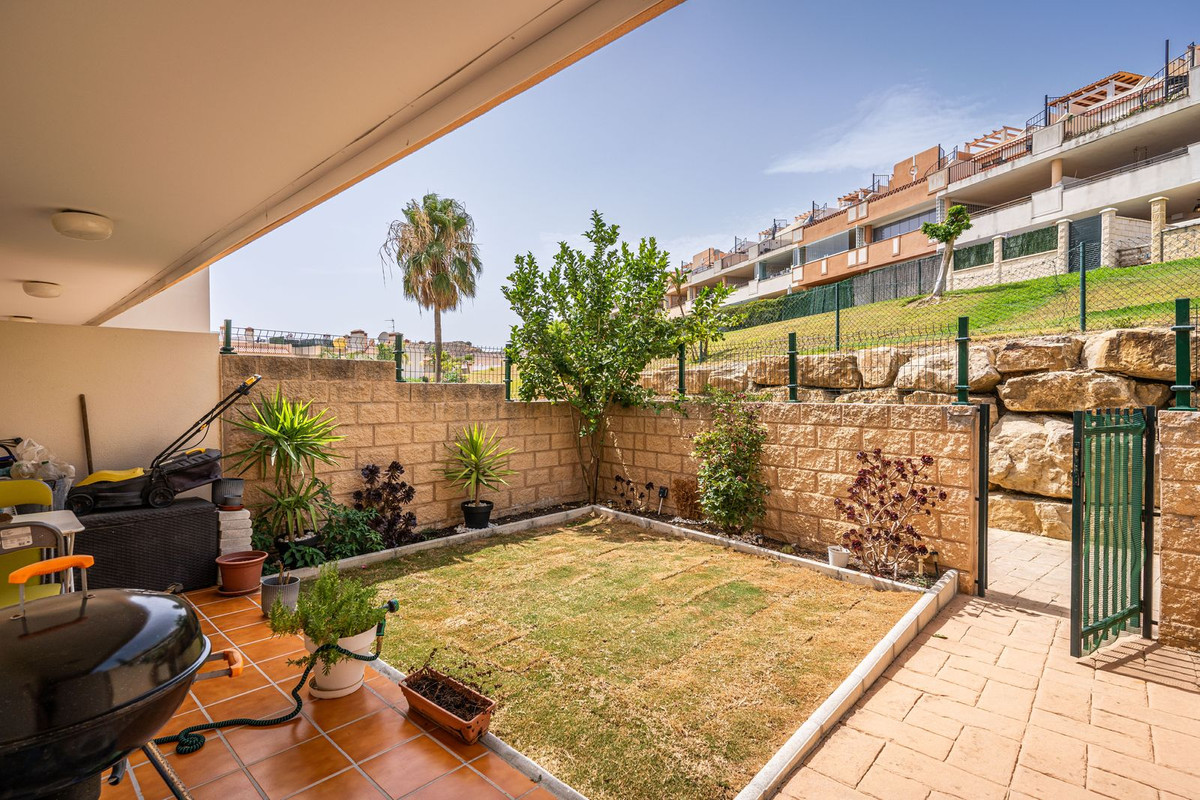 3 Bed, 2 Bath, ApartmentFor Sale, Doña Julia, Malaga 3 Bed, 2 Bath, ApartmentFor Sale, Doña Julia, Malaga