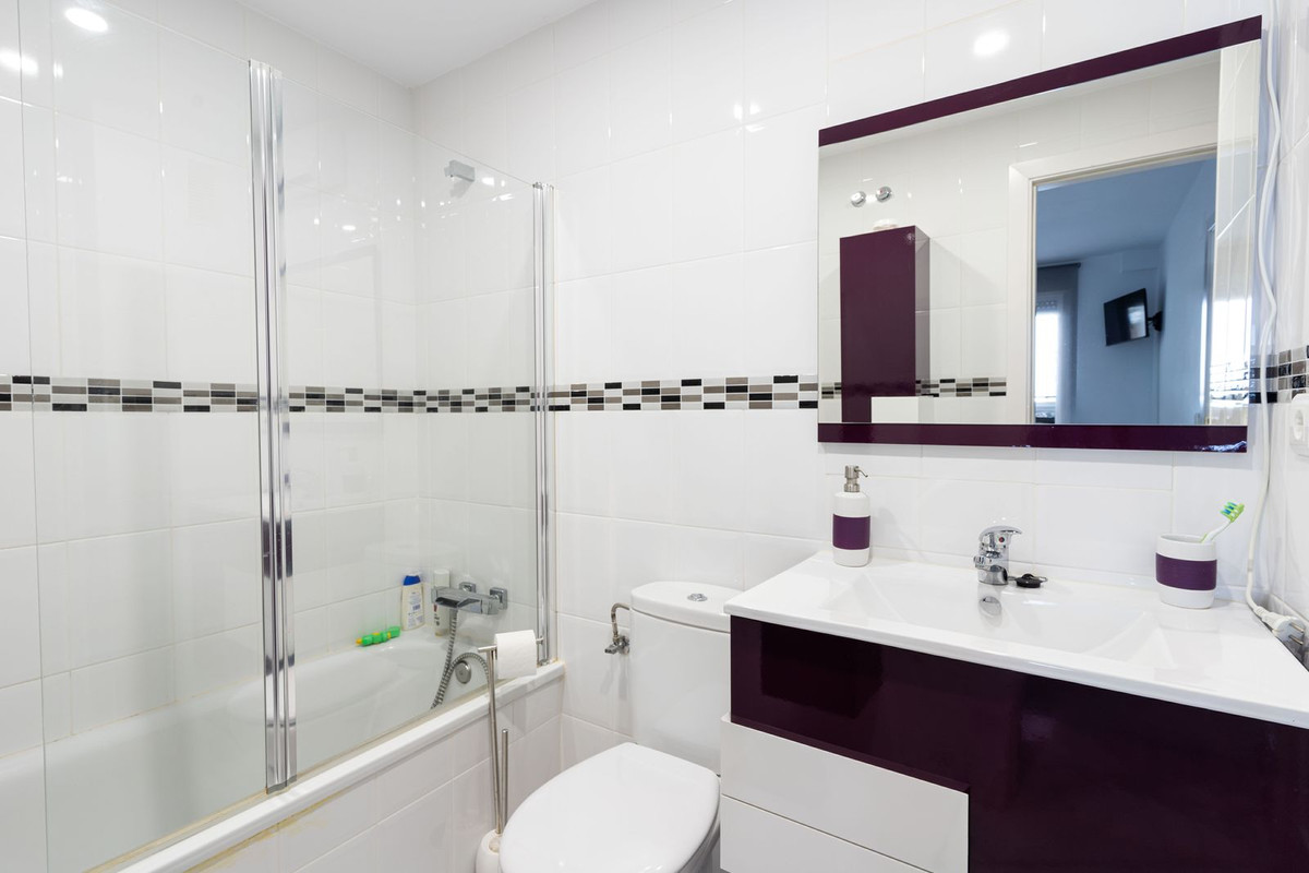 3 Bed, 2 Bath, ApartmentFor Sale, Doña Julia, Malaga 3 Bed, 2 Bath, ApartmentFor Sale, Doña Julia, Malaga