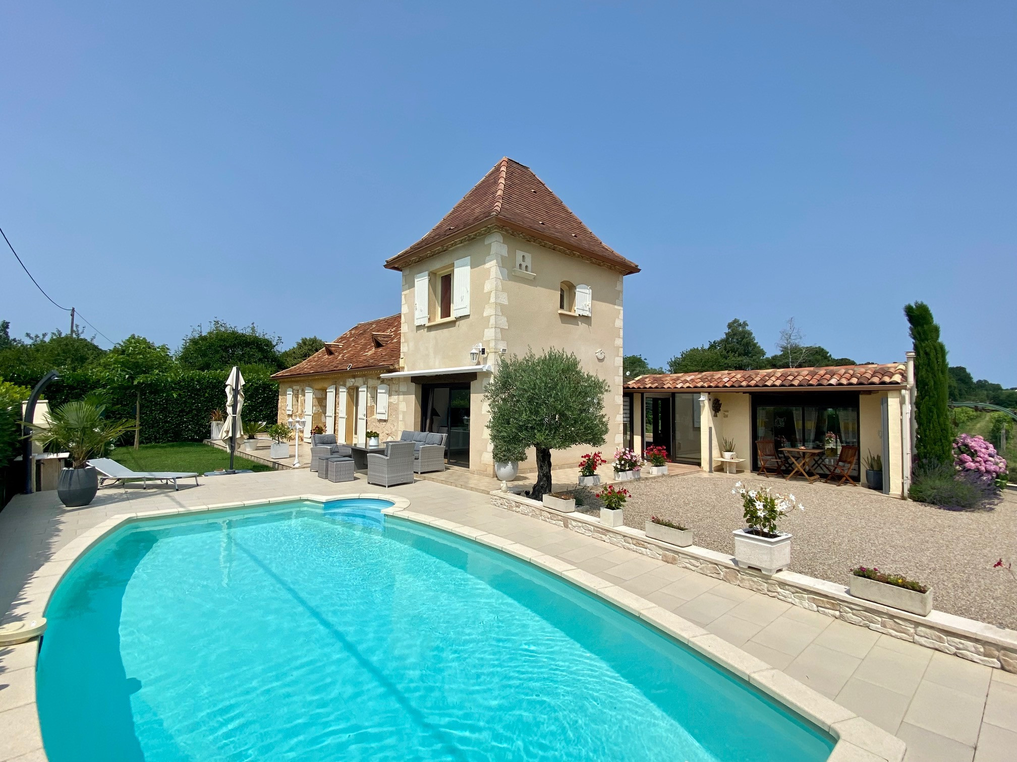 4 Bed, 2 Bath, HouseFor Sale, Bergerac, Dordogne, Aquitaine, 24100 4 Bed, 2 Bath, HouseFor Sale, Bergerac, Dordogne, Aquitaine, 24100