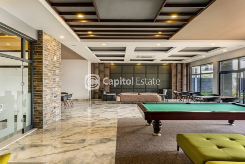 3 Bed, 2 Bath, ApartmentFor Sale, Oba