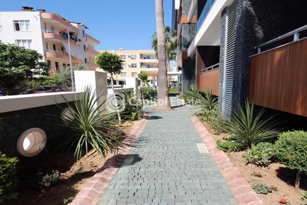 2 Bed, 2 Bath, ApartmentFor Sale, Oba