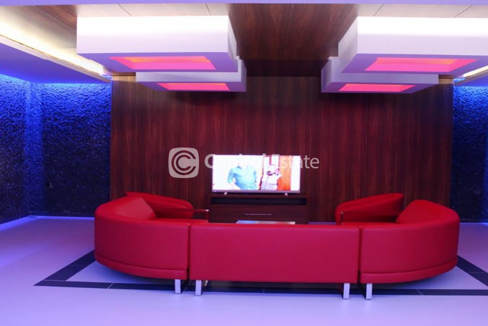 2 Bed, 2 Bath, ApartmentFor Sale, Oba