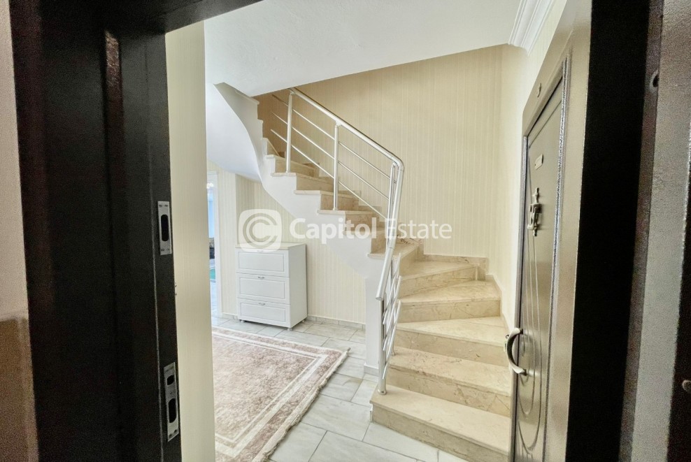 4 Bed, 3 Bath, ApartmentFor Sale, Oba