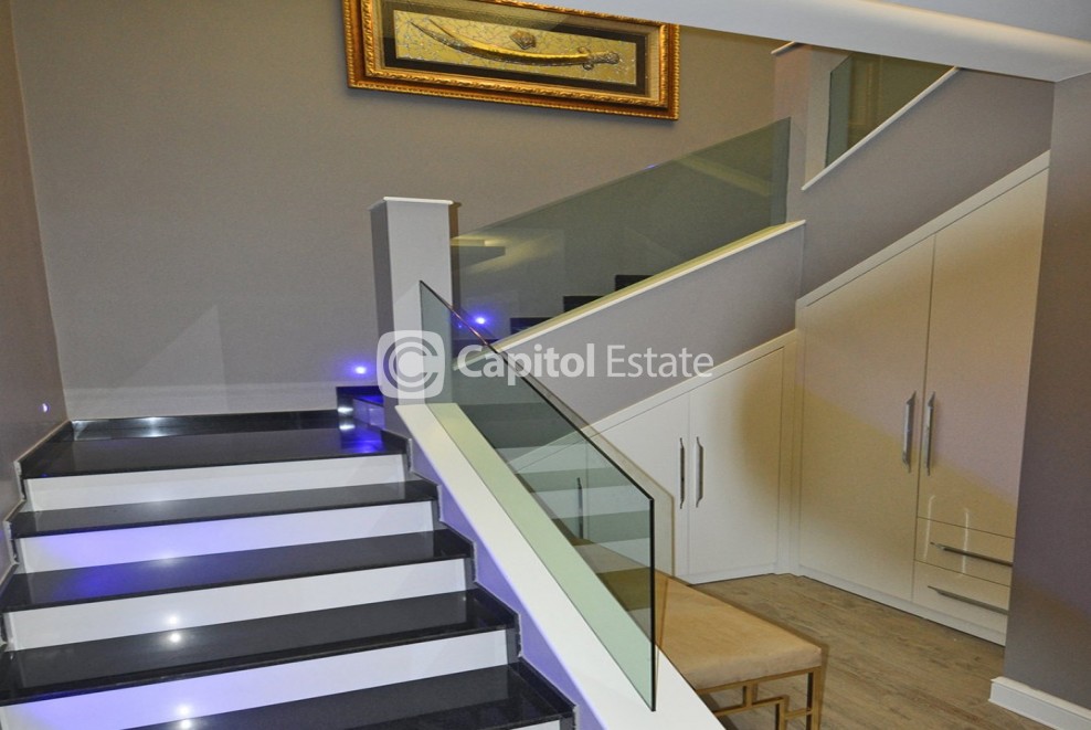 3 Bed, 2 Bath, ApartmentFor Sale, Oba