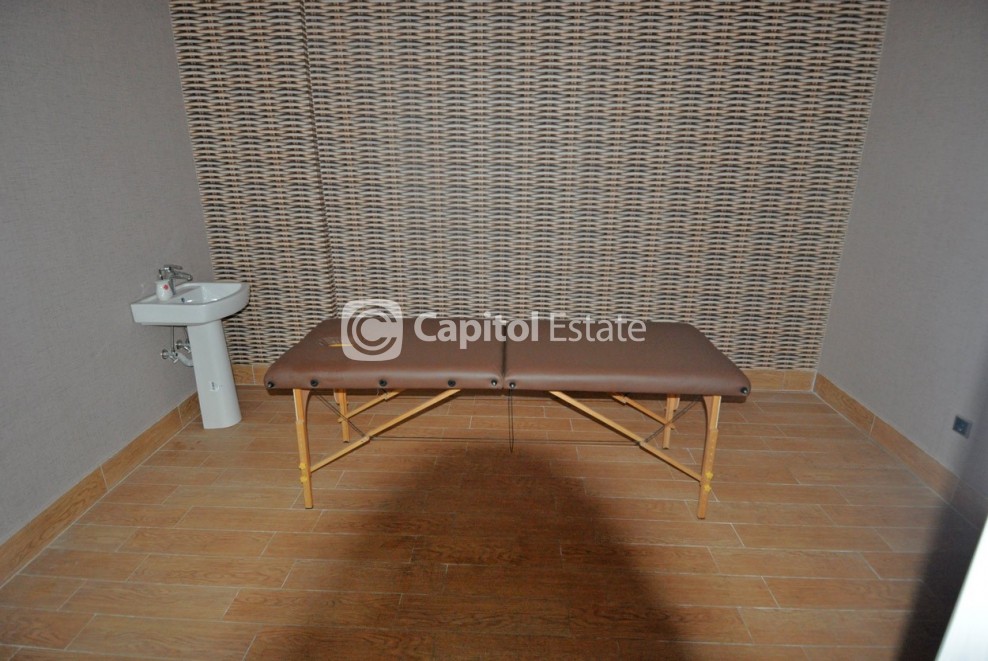 3 Bed, 2 Bath, ApartmentFor Sale, Oba