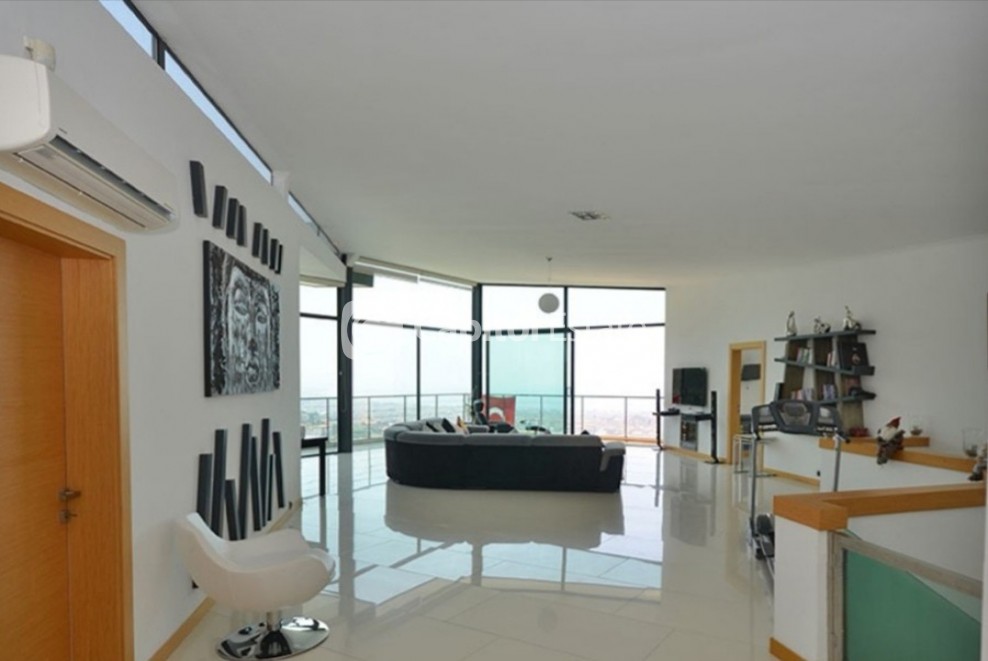 6 Bed, 3 Bath, HouseFor Sale, Tepe