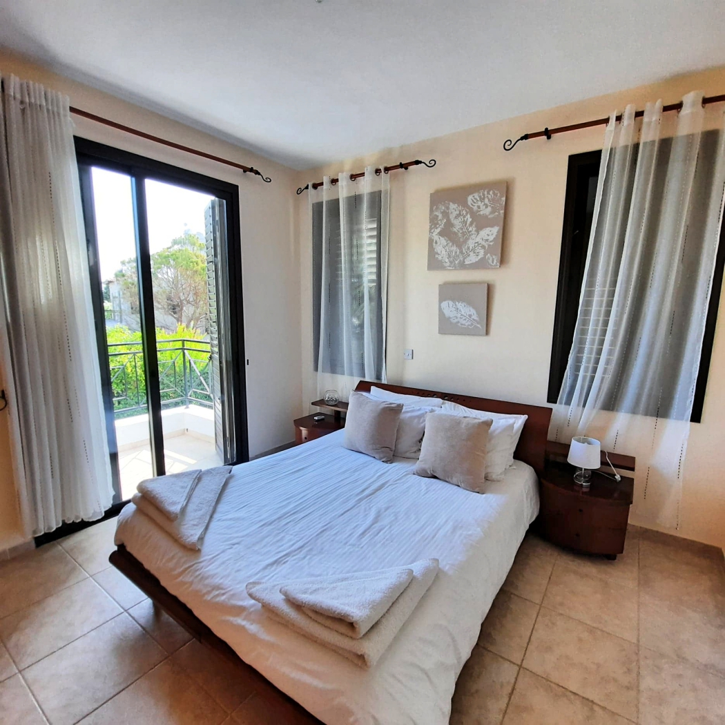 4 Bed, 4 Bath, HouseFor Sale, Paphos, Paphos