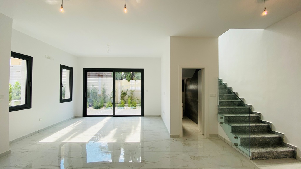 2 Bed, 1 Bath, HouseFor Sale, Limassol, Limassol 2 Bed, 1 Bath, HouseFor Sale, Limassol, Limassol