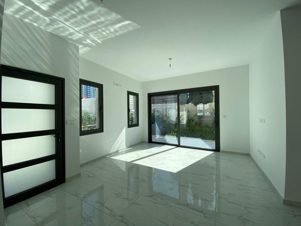 2 Bed, 1 Bath, HouseFor Sale, Limassol, Limassol 2 Bed, 1 Bath, HouseFor Sale, Limassol, Limassol