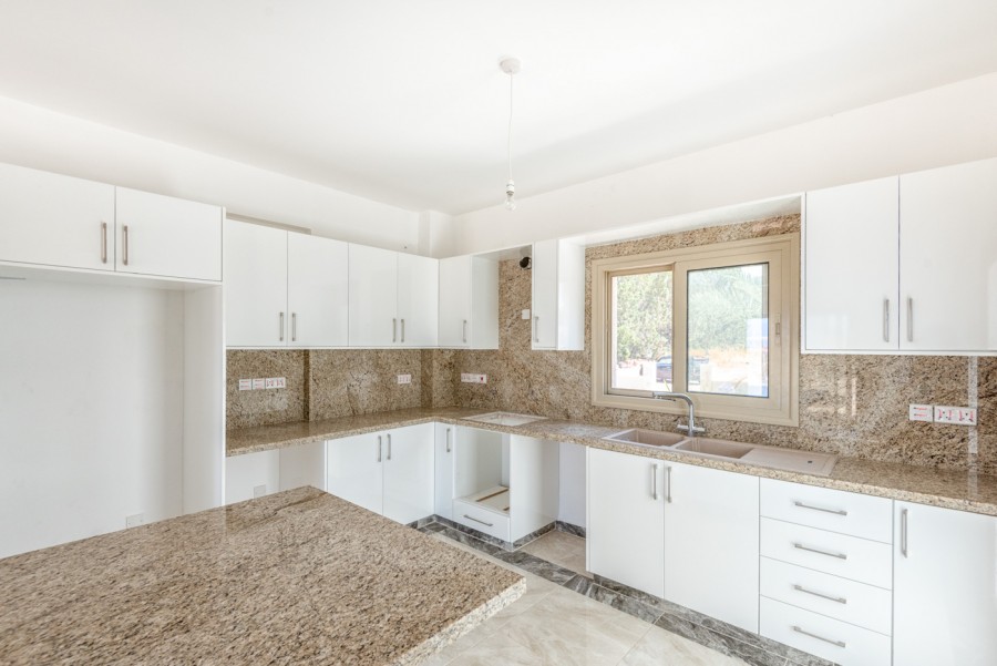 4 Bed, 5 Bath, HouseFor Sale, Paphos, Paphos