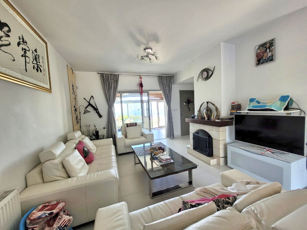 4 Bed, 2 Bath, HouseFor Sale, Paphos, Paphos 4 Bed, 2 Bath, HouseFor Sale, Paphos, Paphos