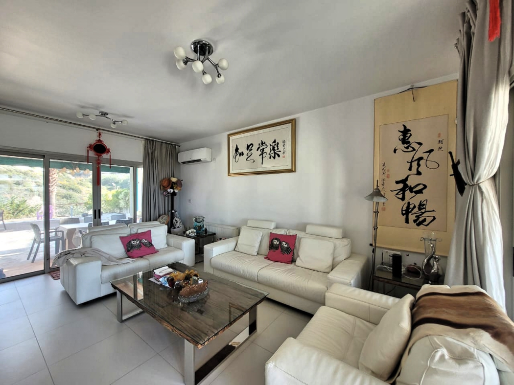 4 Bed, 2 Bath, HouseFor Sale, Paphos, Paphos 4 Bed, 2 Bath, HouseFor Sale, Paphos, Paphos