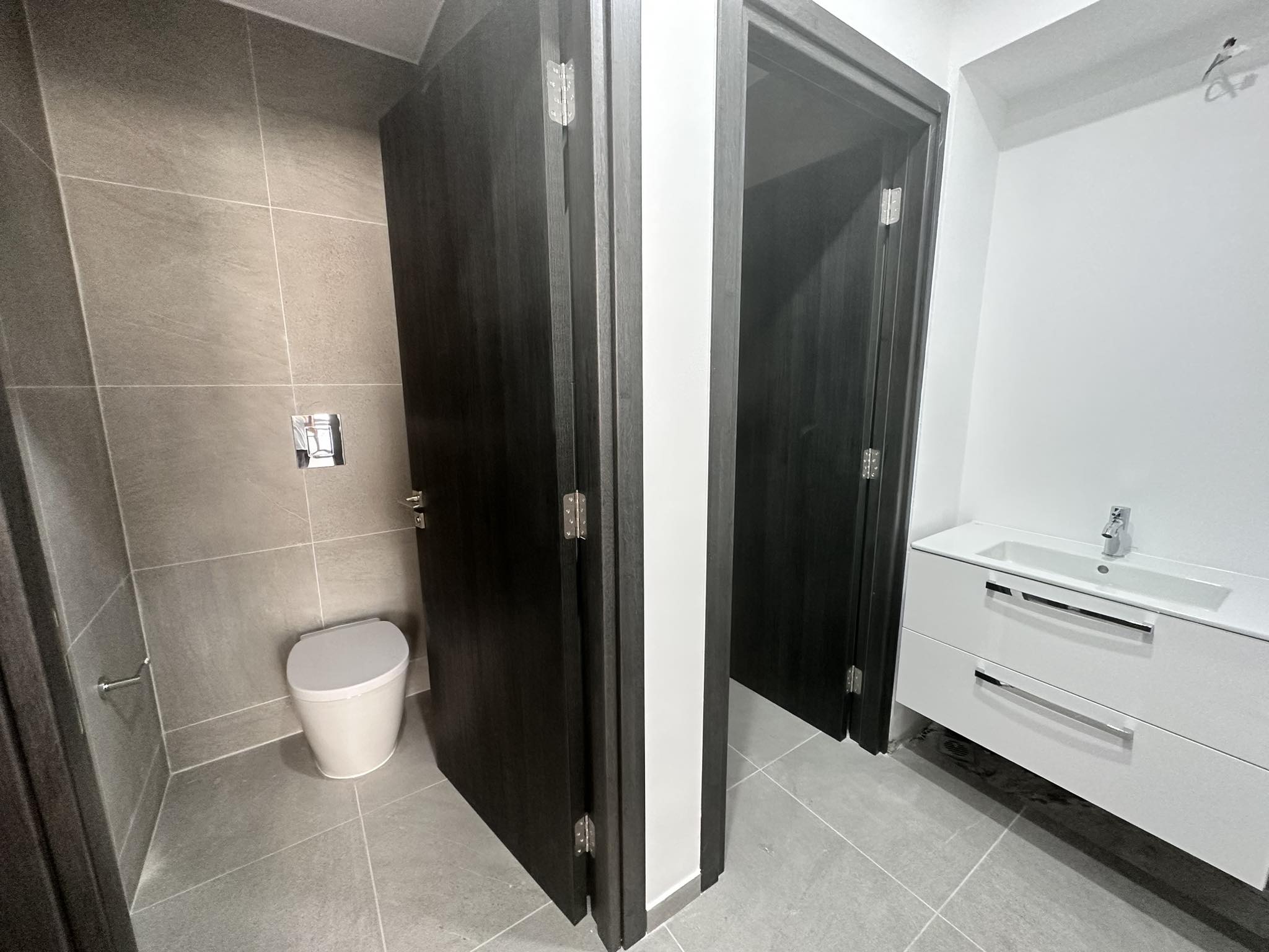 Commercial Property, For Sale