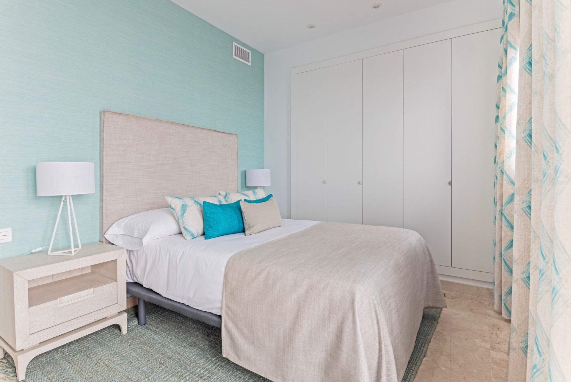 2 Bed, 2 Bath, ApartmentFor Sale, Benahavis, Malaga, 29679 2 Bed, 2 Bath, ApartmentFor Sale, Benahavis, Malaga, 29679