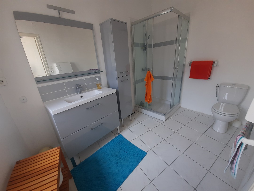 3 Bed, 2 Bath, HouseFor Sale, Laurens, Herault, Languedoc-Roussillon, 34480