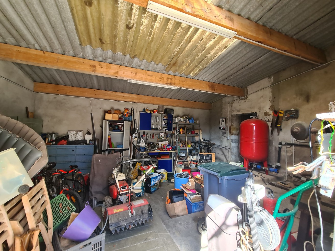 6 Bed, 2 Bath, HouseFor Sale, Beziers, Herault, Languedoc-Roussillon, 34500