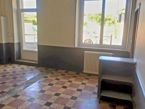 6 Bed, 2 Bath, HouseFor Sale, Beziers, Herault, Languedoc-Roussillon, 34500