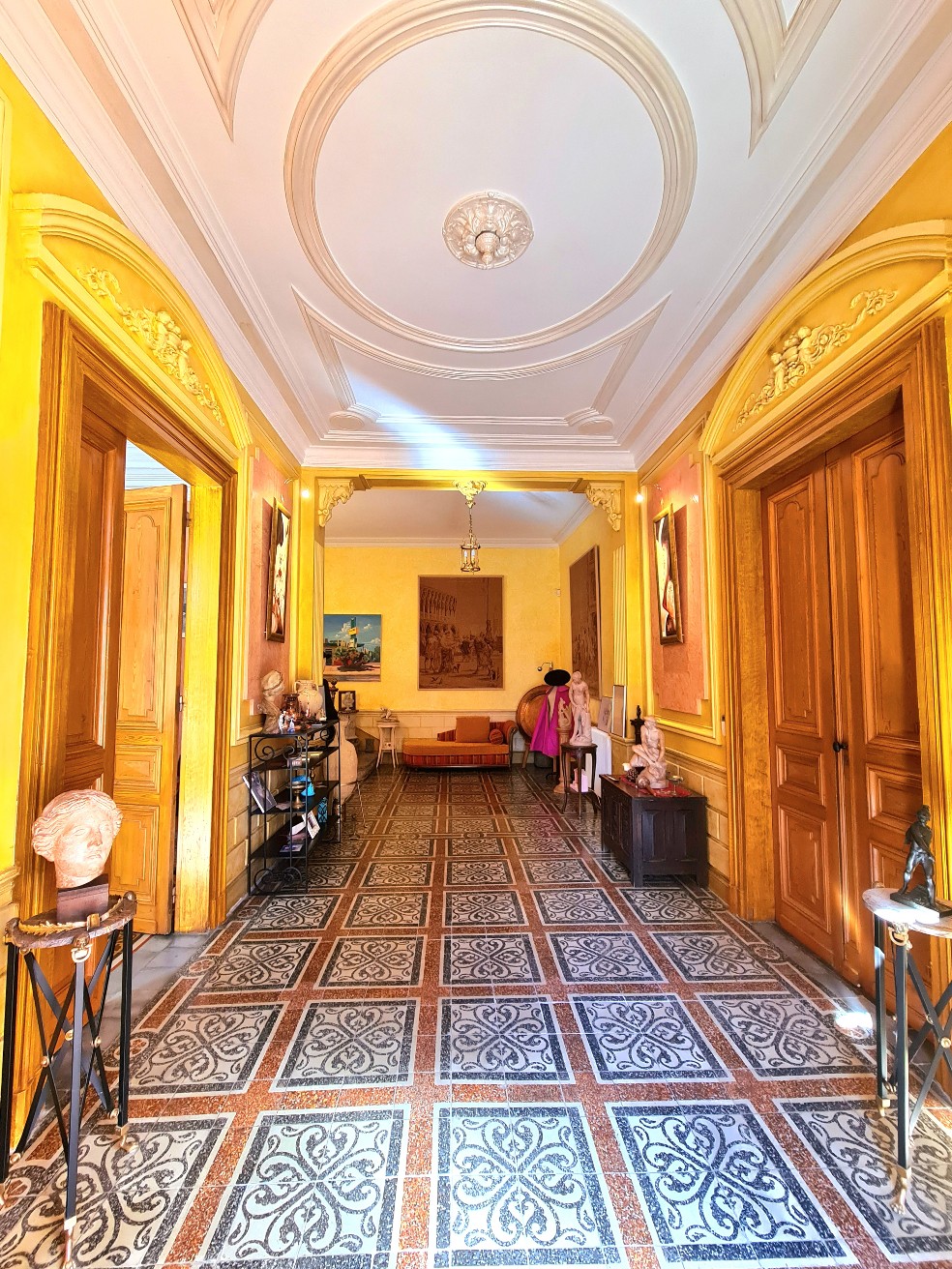 6 Bed, 2 Bath, HouseFor Sale, Beziers, Herault, Languedoc-Roussillon, 34500