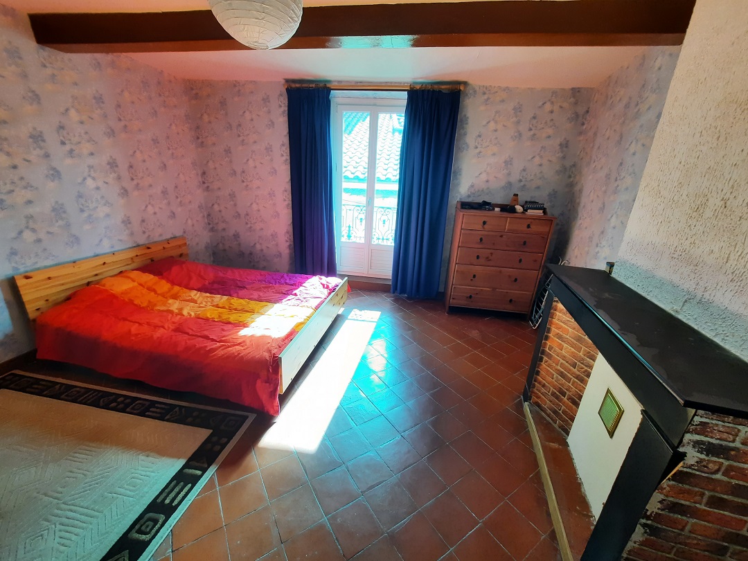 3 Bed, 1 Bath, HouseFor Sale, Saint Genies De Fontedit, Herault, Languedoc-Roussillon, 34480