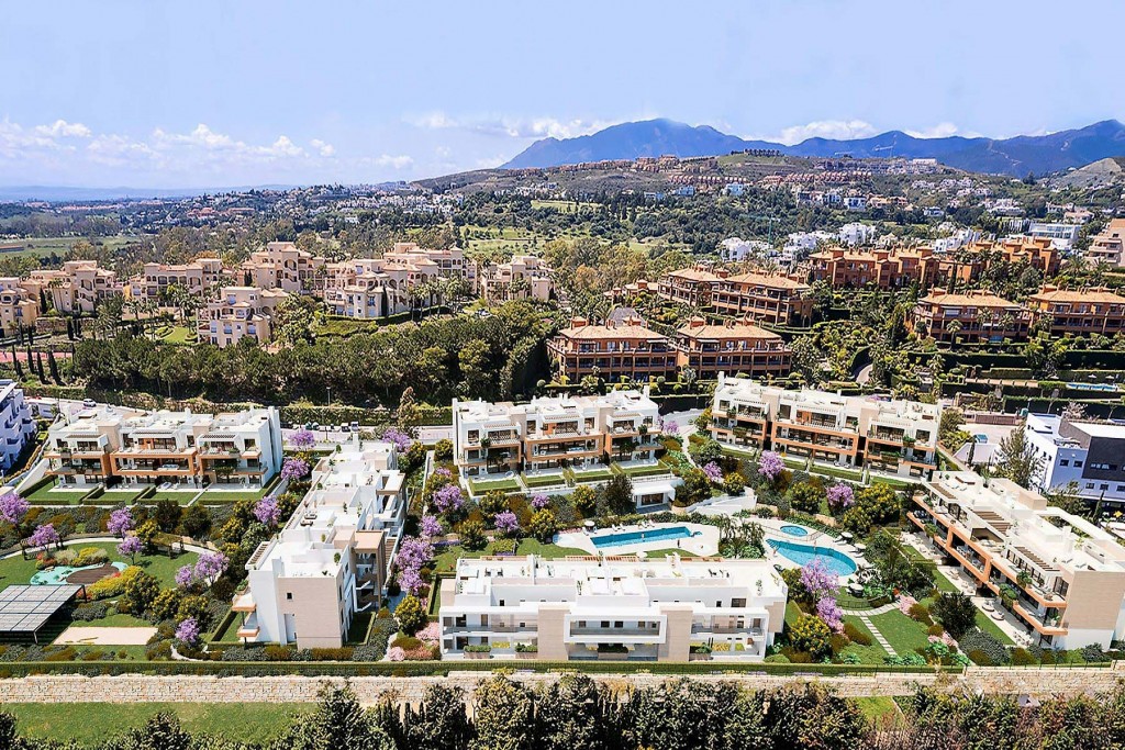 3 Bed, 2 Bath, ApartmentFor Sale, Estepona, Malaga