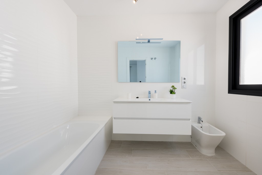 3 Bed, 2 Bath, HouseFor Sale, Estepona, Malaga 3 Bed, 2 Bath, HouseFor Sale, Estepona, Malaga