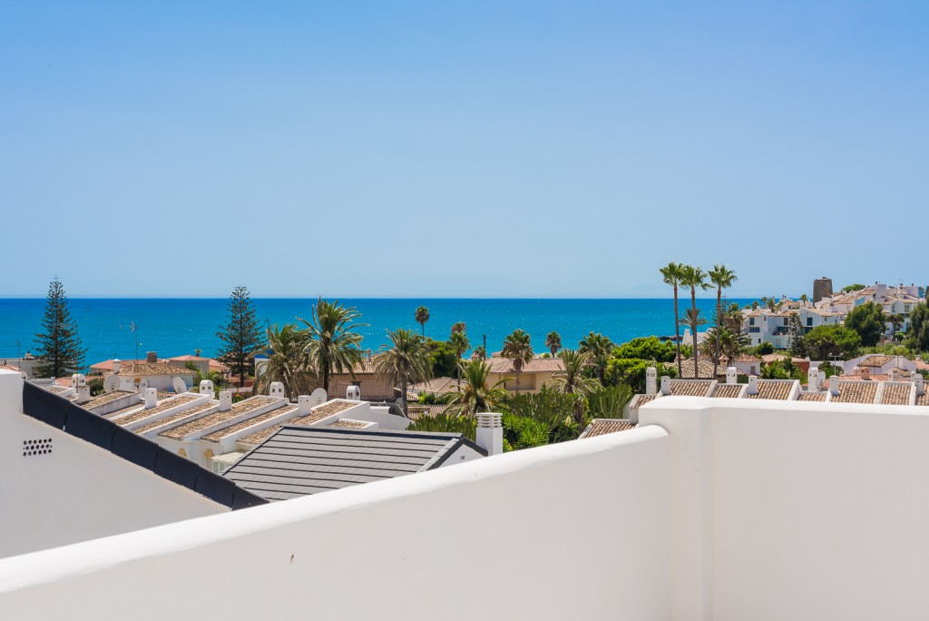 3 Bed, 2 Bath, HouseFor Sale, Estepona, Malaga 3 Bed, 2 Bath, HouseFor Sale, Estepona, Malaga