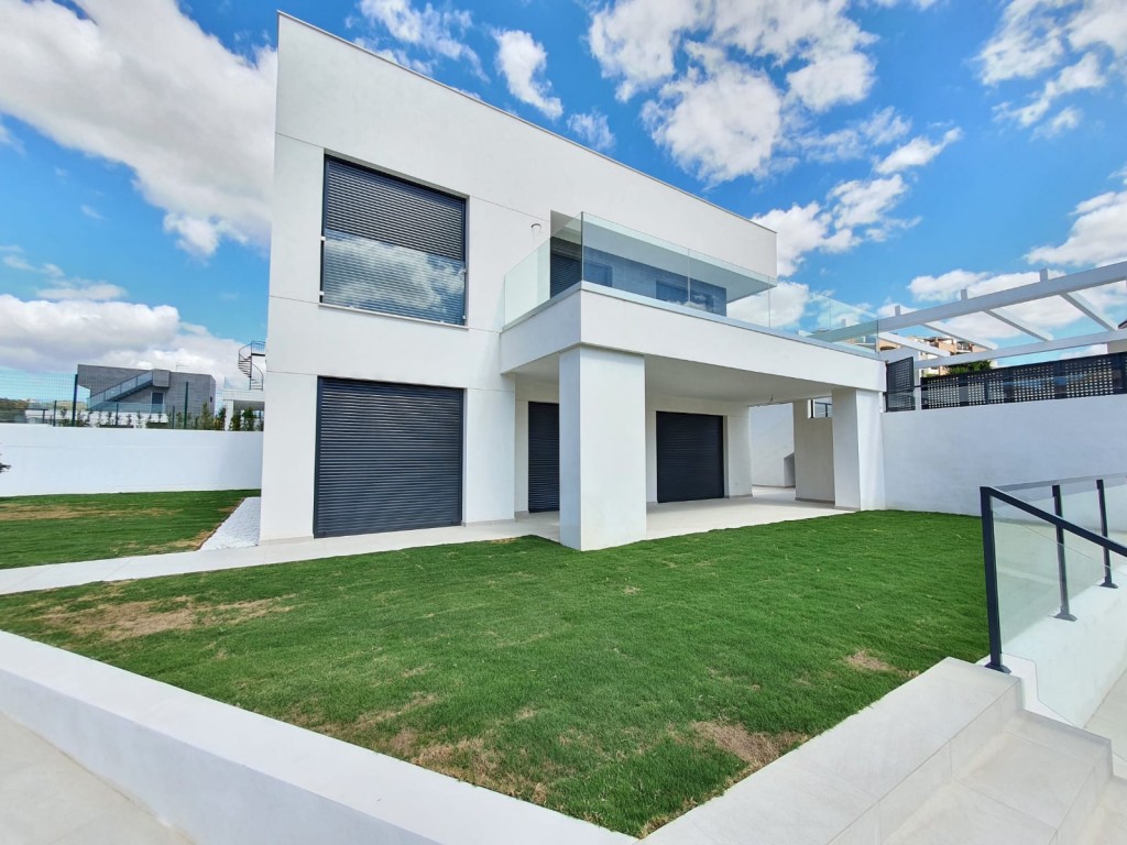 4 Bed, 3 Bath, HouseFor Sale, Manilva, Malaga 4 Bed, 3 Bath, HouseFor Sale, Manilva, Malaga