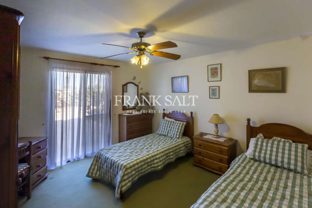 3 Bed, HouseFor Sale, Bahar ic-Caghaq, Malta