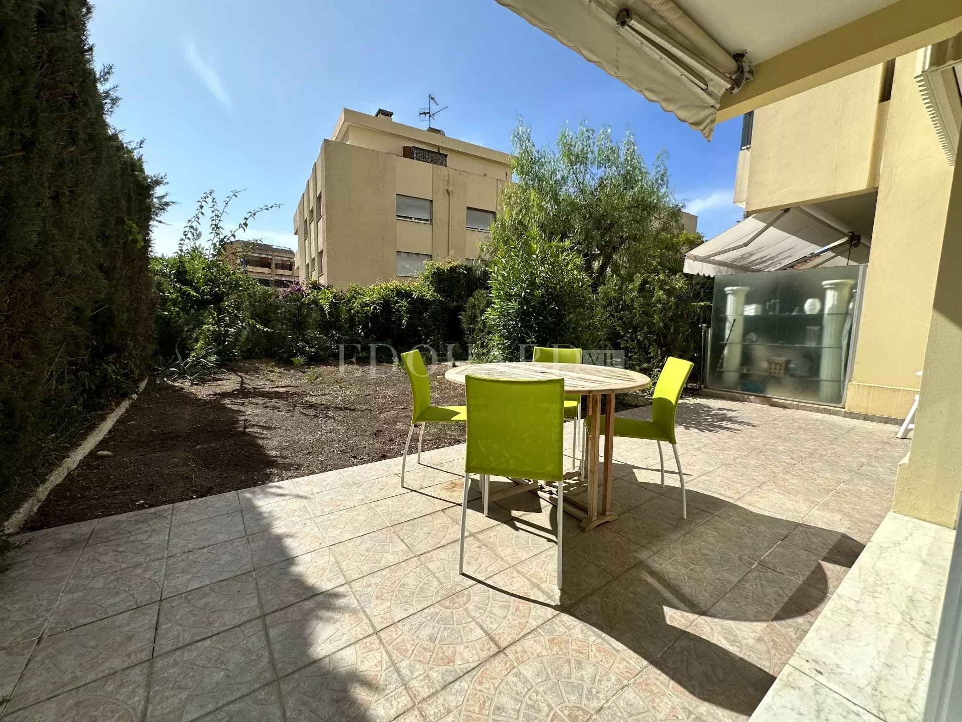 1 Bed, 1 Bath, ApartmentFor Sale, Roquebrune-Cap-Martin, Alpes-Maritimes