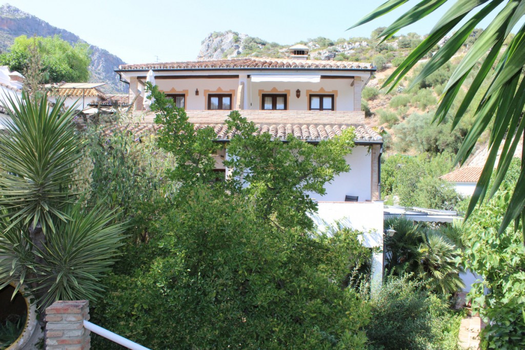 Commercial Property, For Sale