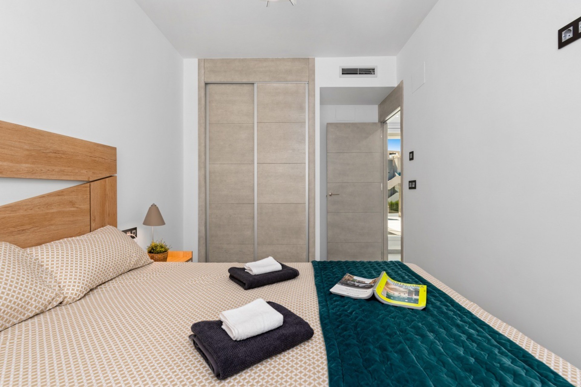 3 Bed, 2 Bath, HouseFor Sale, Guardamar Del Segura, Alicante 3 Bed, 2 Bath, HouseFor Sale, Guardamar Del Segura, Alicante