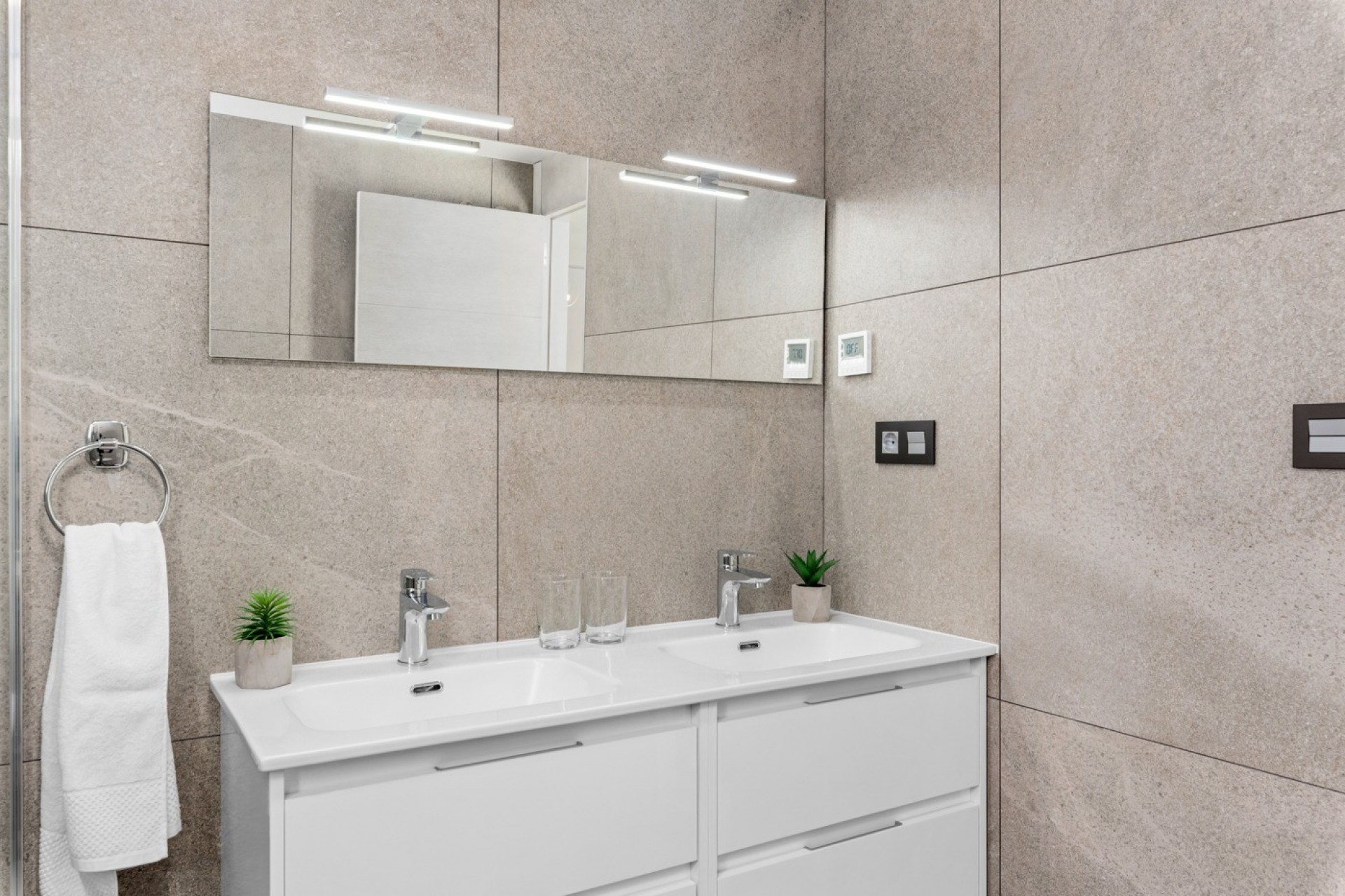 3 Bed, 2 Bath, HouseFor Sale, Guardamar Del Segura, Alicante 3 Bed, 2 Bath, HouseFor Sale, Guardamar Del Segura, Alicante