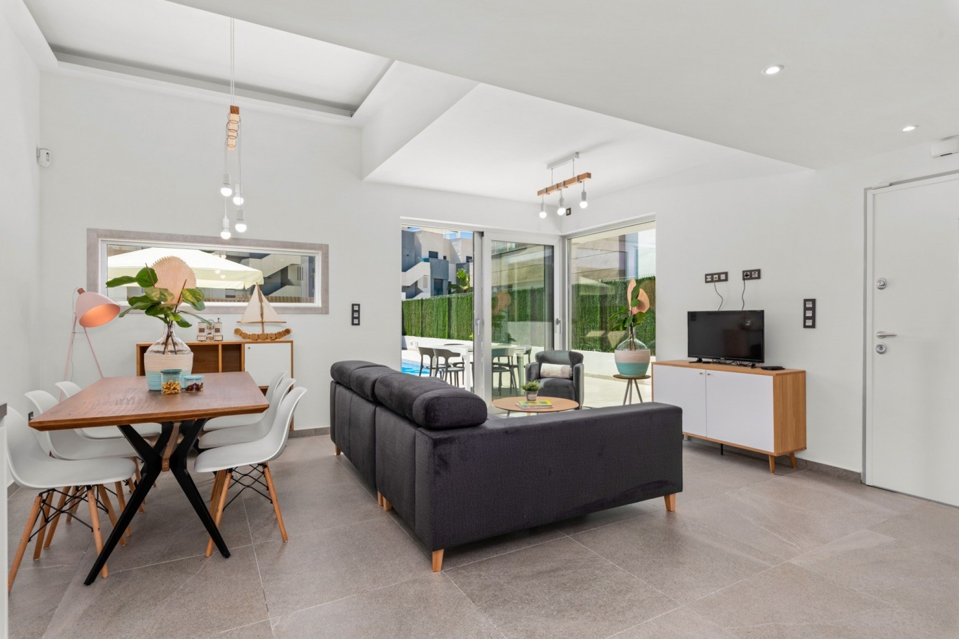 3 Bed, 2 Bath, HouseFor Sale, Guardamar Del Segura, Alicante 3 Bed, 2 Bath, HouseFor Sale, Guardamar Del Segura, Alicante