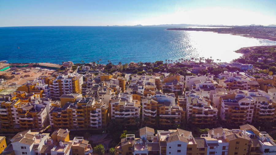 4 Bed, 5 Bath, ApartmentFor Sale, Punta Prima, Alicante