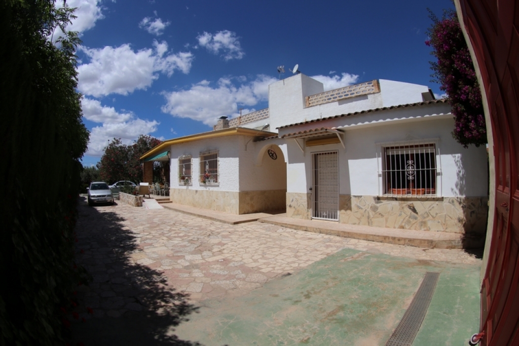 6 Bed, 3 Bath, HouseFor Sale, San Vicente del Raspeig, Alicante