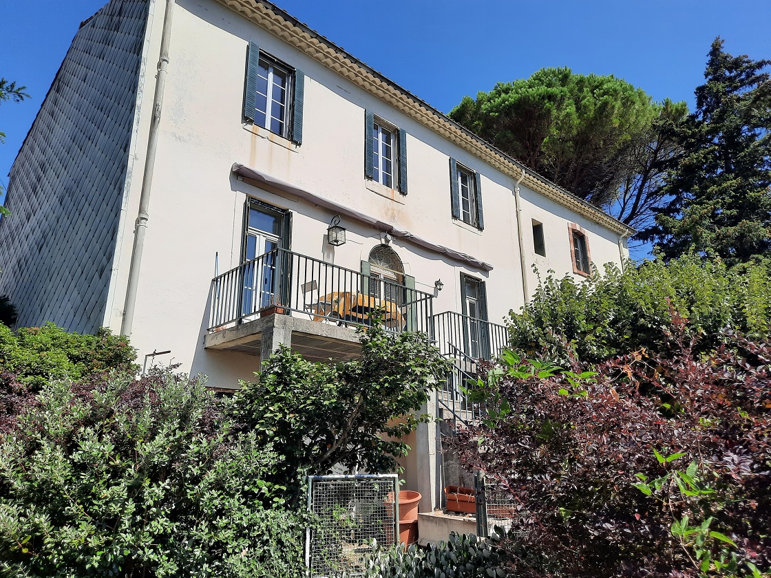 5 Bed, 2 Bath, HouseFor Sale, Olargues, Herault, Languedoc-Roussillon, 34390